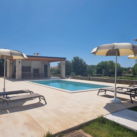 Luxury Villa Serena 2022 - With Heated Pool Cukrici Экстерьер фото