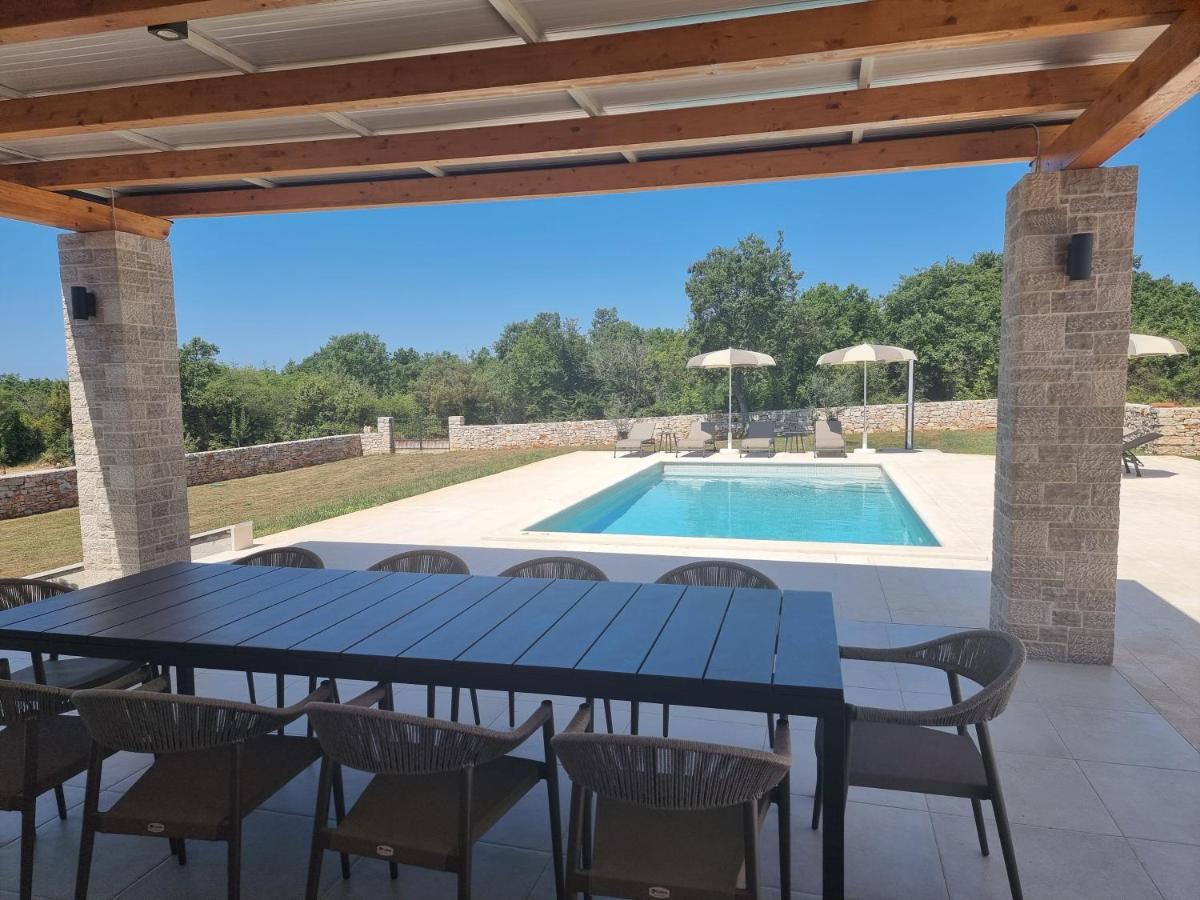 Luxury Villa Serena 2022 - With Heated Pool Cukrici Экстерьер фото
