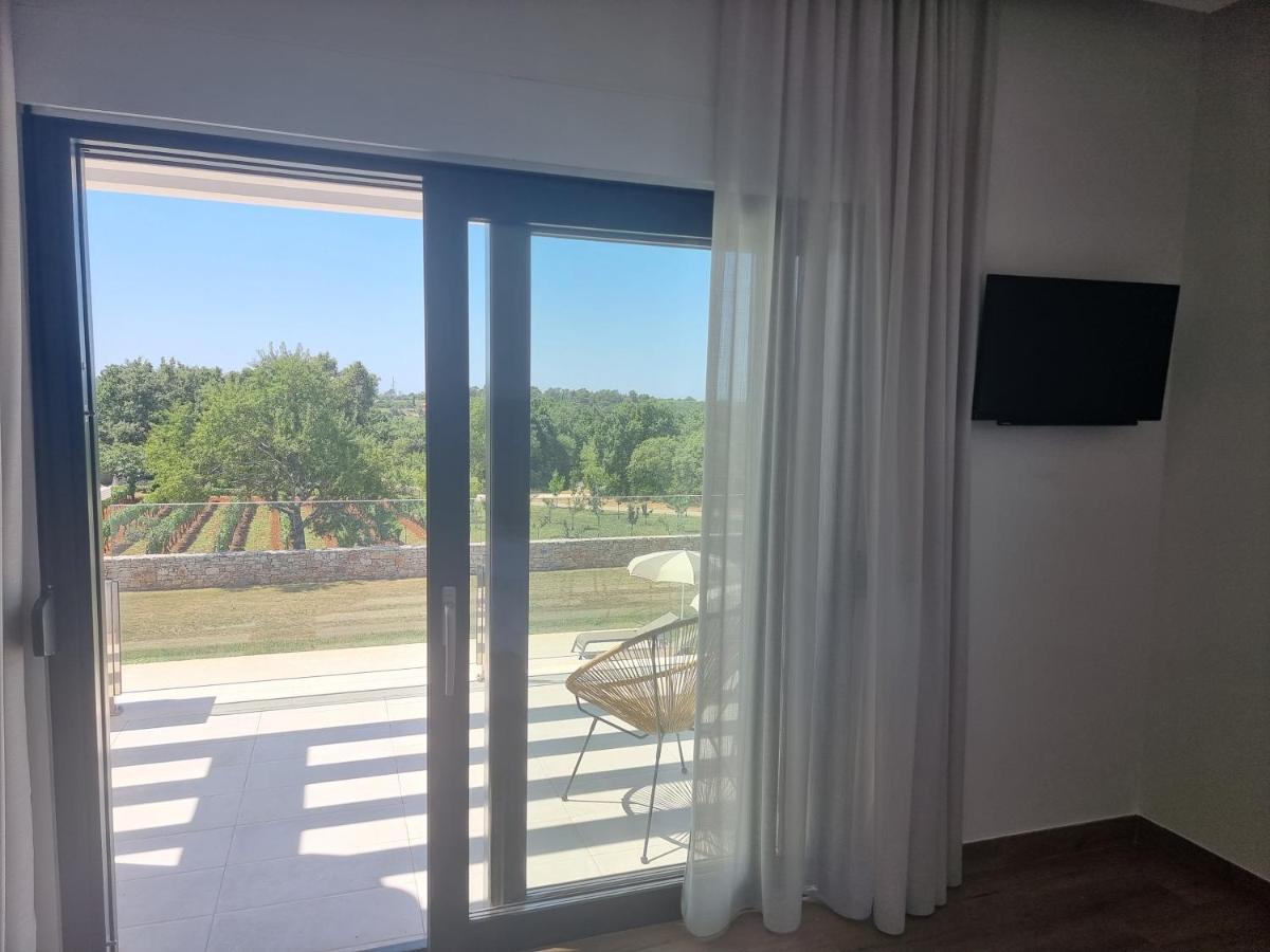 Luxury Villa Serena 2022 - With Heated Pool Cukrici Экстерьер фото