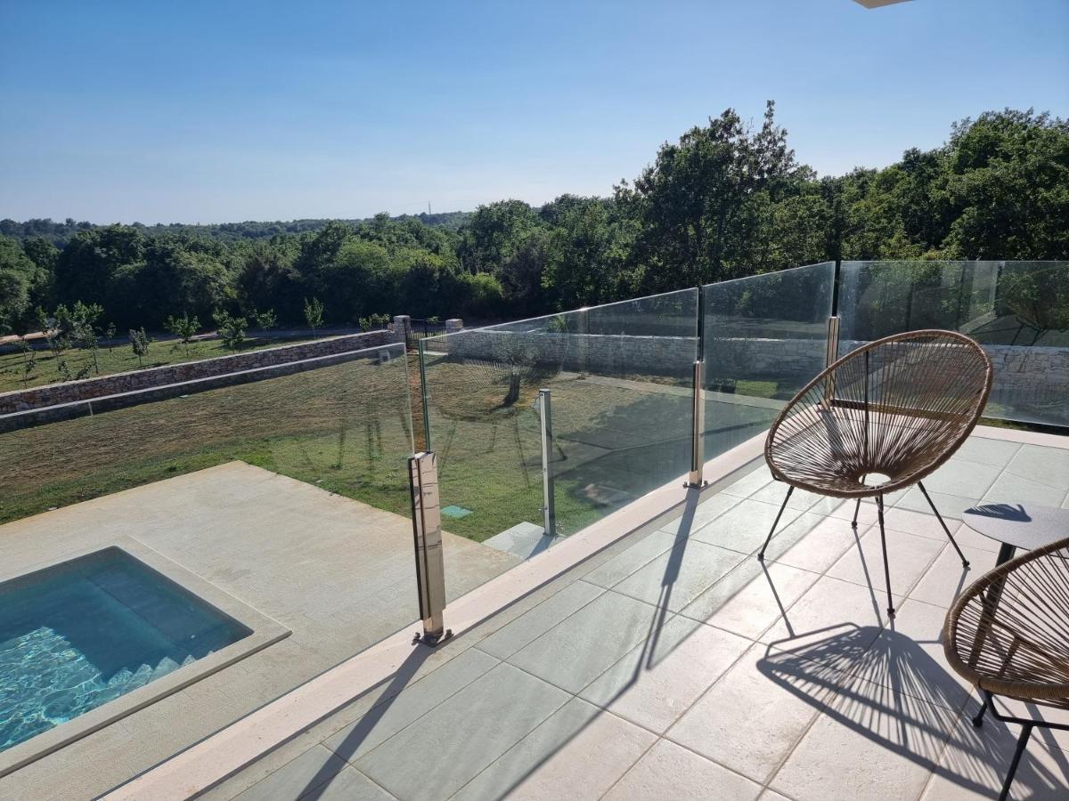 Luxury Villa Serena 2022 - With Heated Pool Cukrici Экстерьер фото